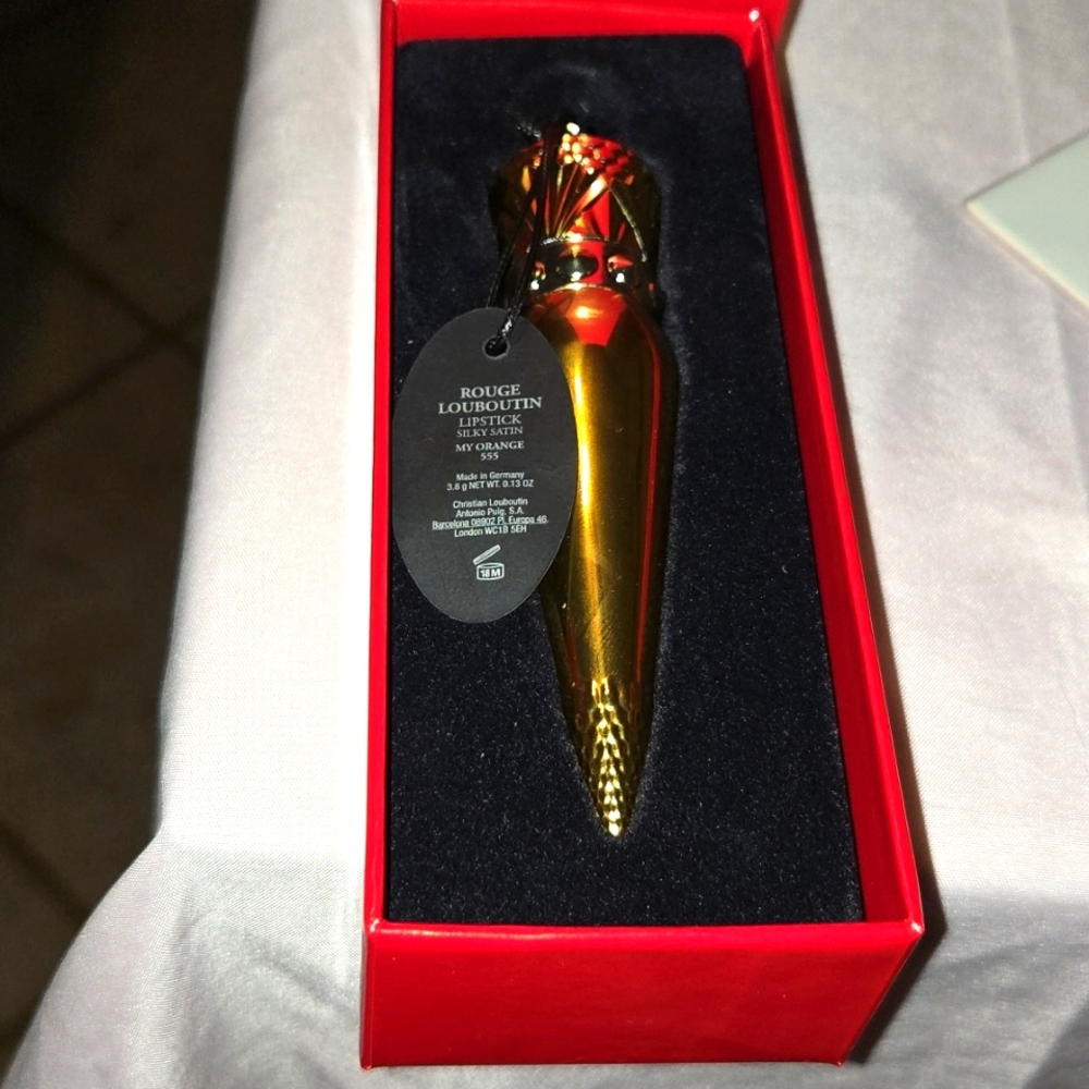 Christian Louboutin Lipstick - Picture 11 of 17